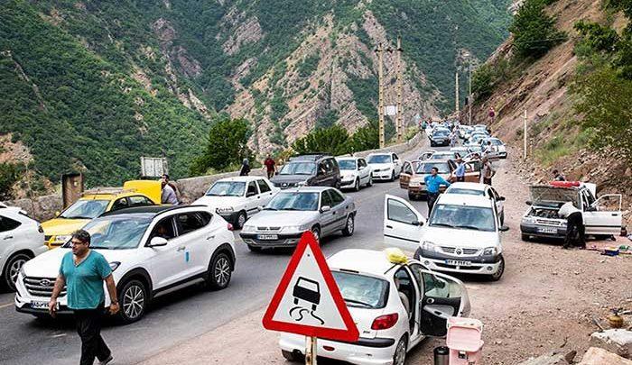 ترافیک در محور هراز سنگین است ترافیک در محور هراز سنگین است